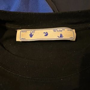 OFF WHITE T Shirt - Black with graphics - Large